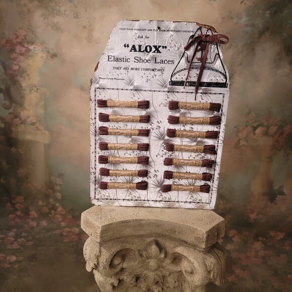 Alox Elastic Shoe Laces Store Display Card With All 14 Laces Shoe Laced on Top - Picture 2 of 9